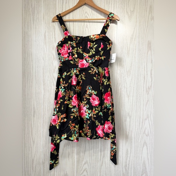 Ixia Rose Floral Poetry Pinup Dress-Black-Medium NWT - Picture 3 of 6